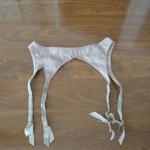 Frederick's of Hollywood taupe garter belt